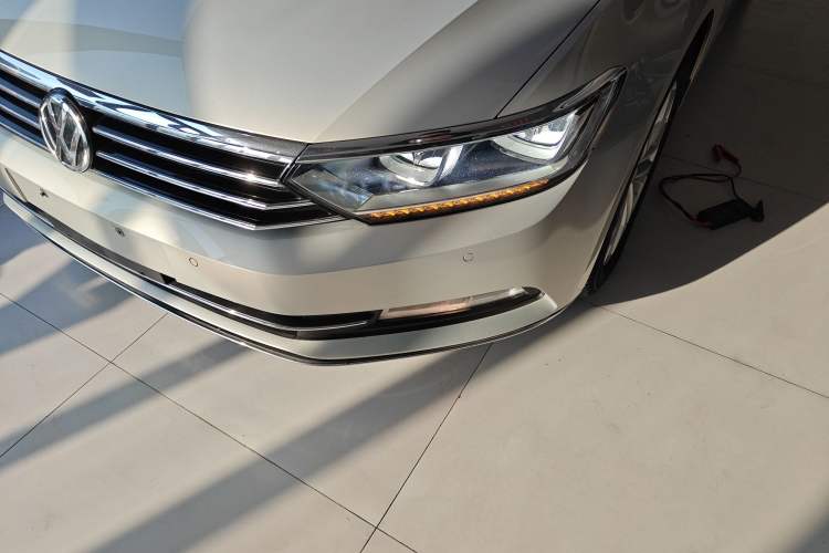 Used Volkswagen Magotan 2017 330TSI DSG Luxury Model Left Front Headlight