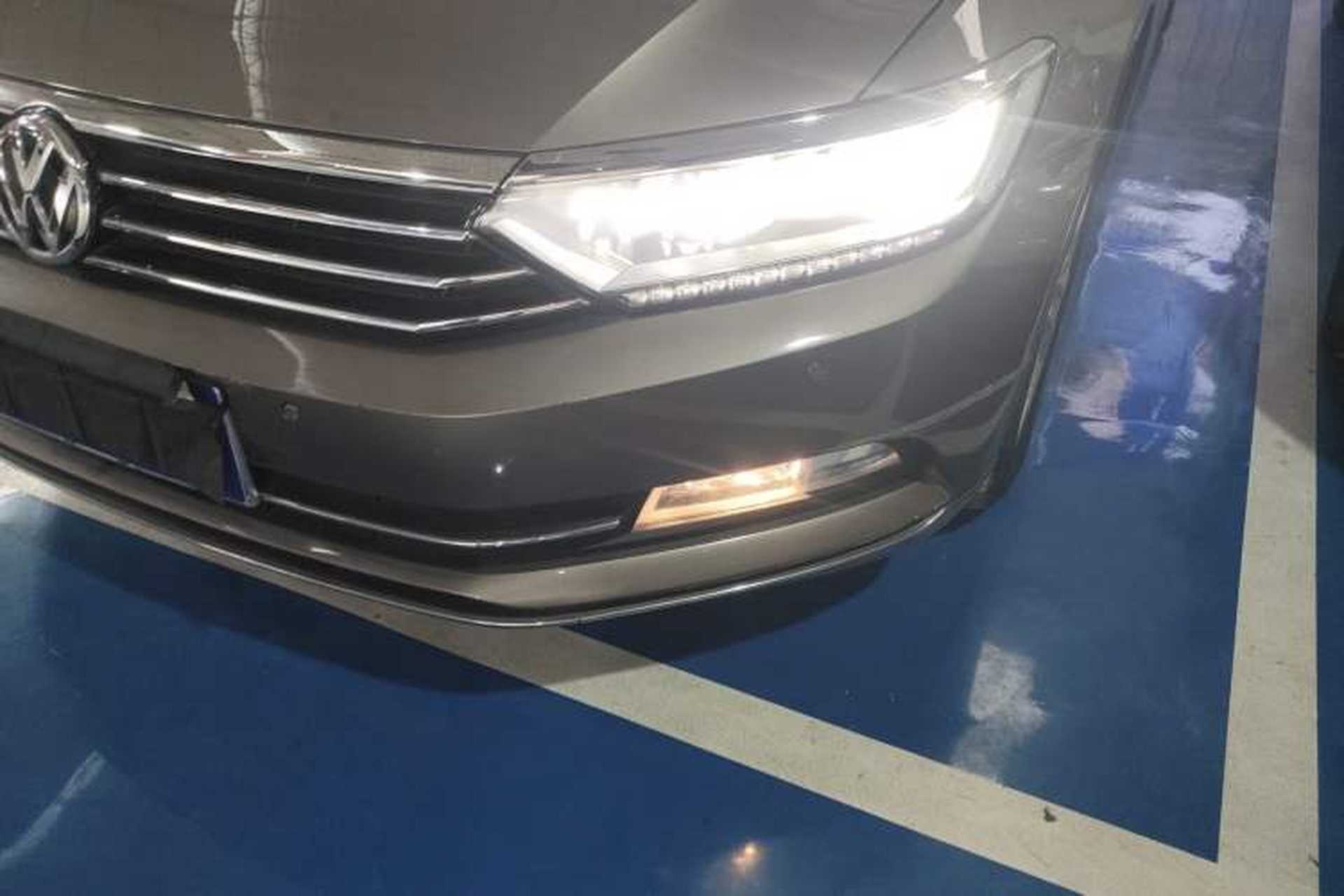 Used Volkswagen Magotan 2017 330TSI DSG Luxury Model Left Front Headlight