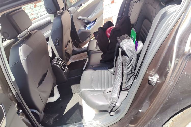 Used Volkswagen Magotan 2017 330TSI DSG Leading Model Left Rear Seat