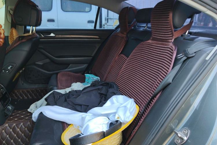 Used Volkswagen Magotan 2017 330TSI DSG Luxury Model Left Rear Seat