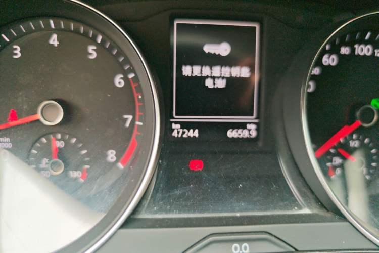 Used Volkswagen Magotan 2017 330TSI DSG Leading Model Odometer Close Up