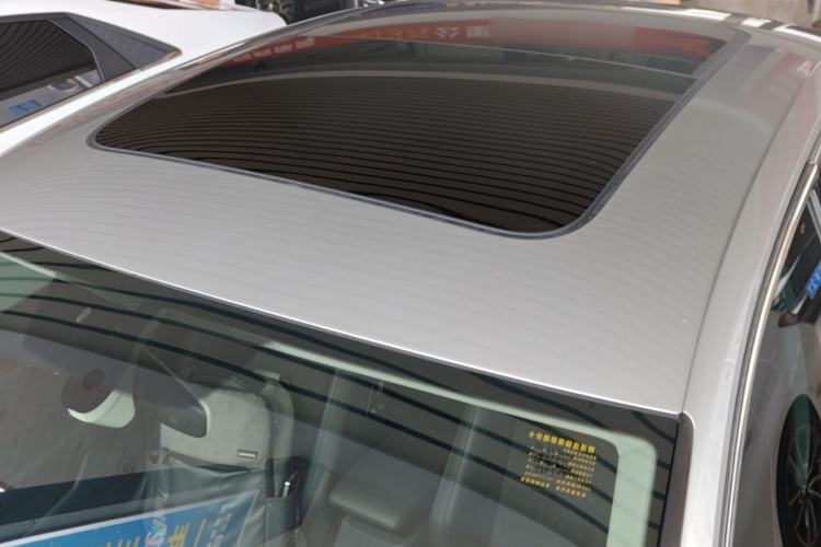 Used Volkswagen Magotan 2017 330TSI DSG Luxury Model Roof