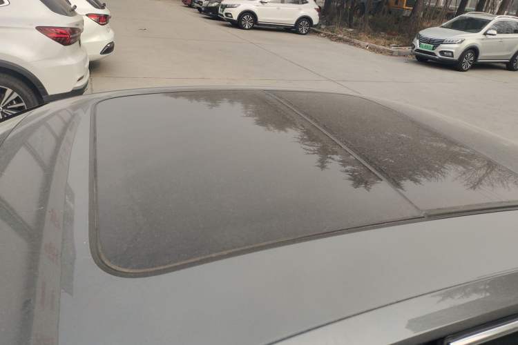 Used Volkswagen Magotan 2017 330TSI DSG Leading Model Roof
