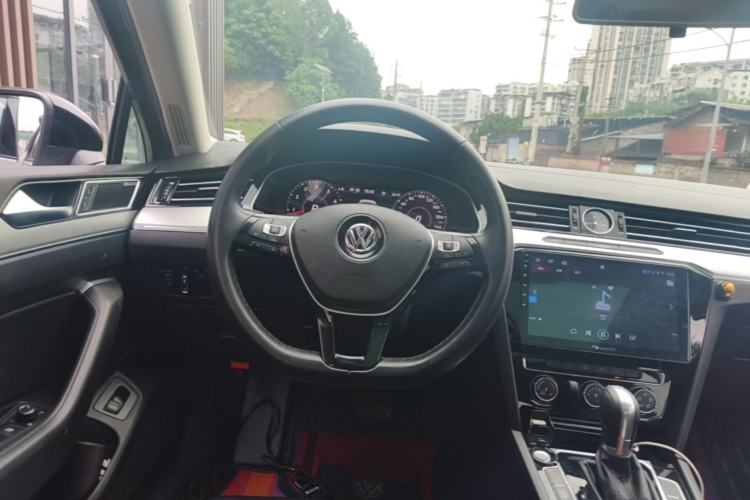 Used Volkswagen Magotan 2017 330TSI DSG Leading Model Steering Wheel
