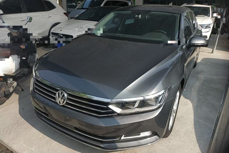 Used Volkswagen Magotan 2017 380TSI DSG Luxury Model Guazi used car, China used car export, Used car for sale, Used  cars, Cheapest cars for sale