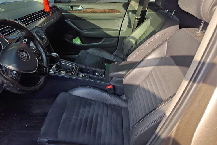 Used Volkswagen Magotan 2017 330TSI DSG Luxury Model Left Front Seat