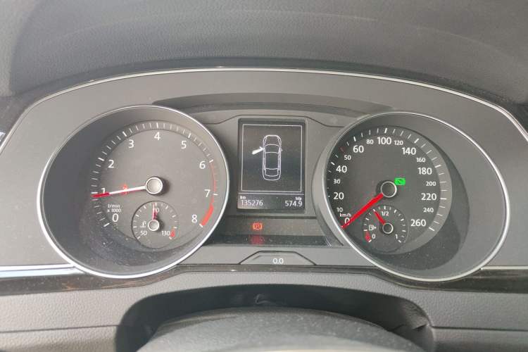 Used Volkswagen Magotan 2017 330TSI DSG Leading Model Instrument Cluster