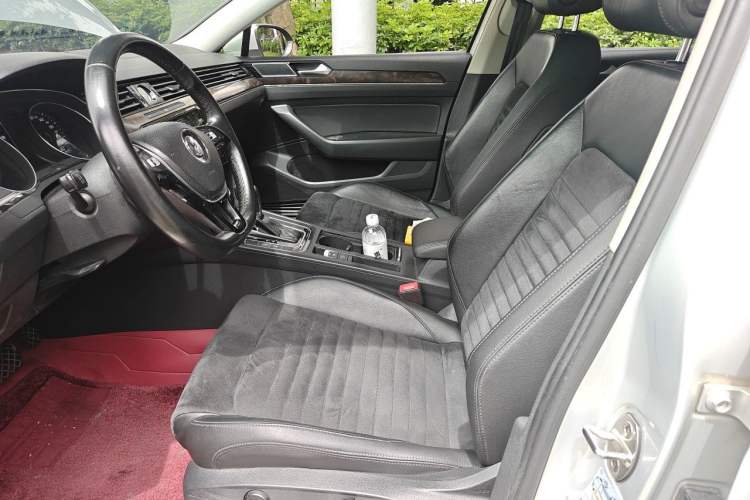 Used Volkswagen Magotan 2017 330TSI DSG Luxury Model Left Front Seat