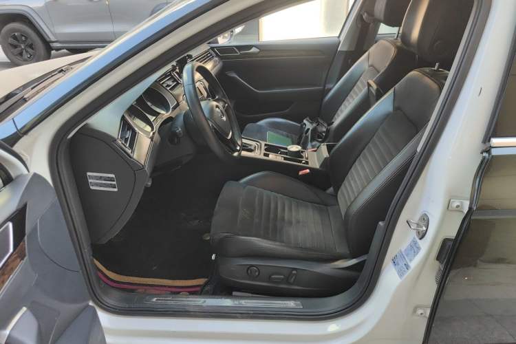 Used Volkswagen Magotan 2017 380TSI DSG Luxury Model Left Front Seat