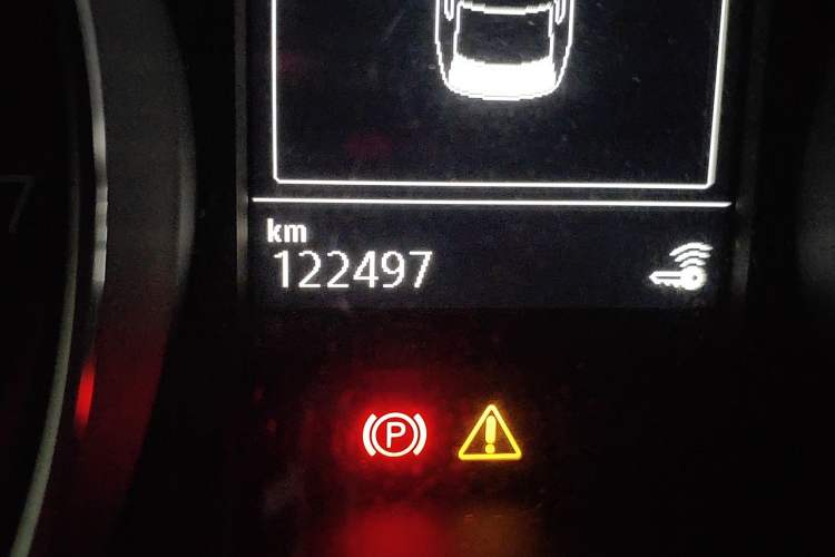Used Volkswagen Magotan 2017 330TSI DSG Luxury Model Odometer Close Up