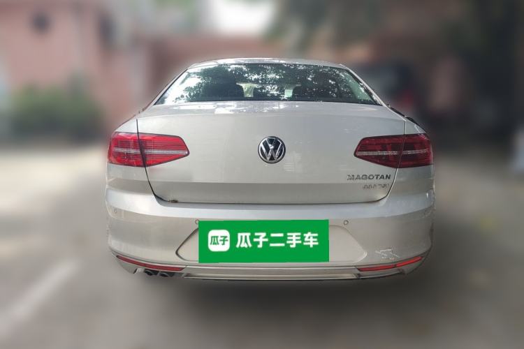 Used Volkswagen Magotan 2017 330TSI DSG Leading Model Rear