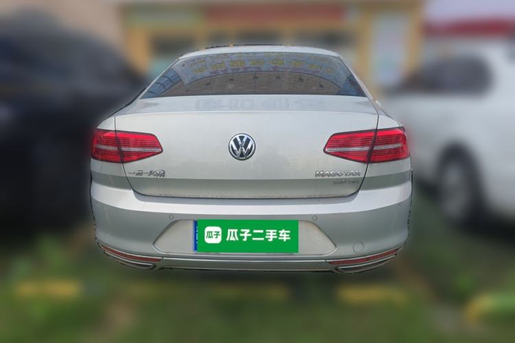 Used Volkswagen Magotan 2017 330TSI DSG Luxury Model Rear