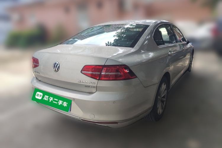 Used Volkswagen Magotan 2017 330TSI DSG Leading Model Rear Right 45 Deg