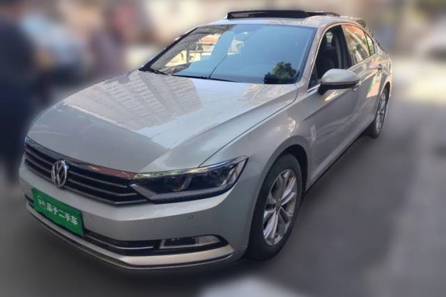 Used Volkswagen Magotan 2017 330TSI DSG Luxury Model