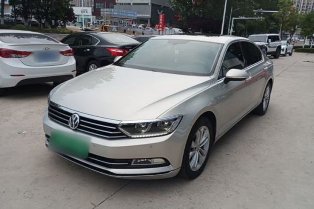 Used Volkswagen Magotan 2017 330TSI DSG Luxury Model