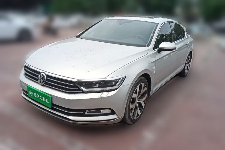 Used Volkswagen Magotan 2017 380TSI DSG Prestige Edition Guazi used car, China used car export, Used car for sale, Used cars, Cheapest cars for sale