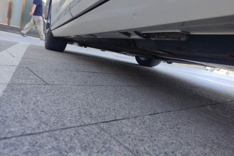 Used Volkswagen Magotan 2017 380TSI DSG Prestige Edition Chassis Rear Left