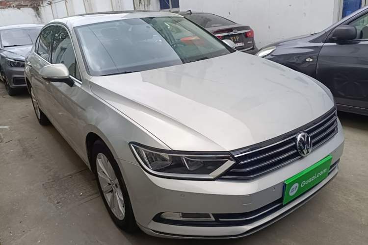 Used Volkswagen Magotan 2017 330TSI DSG Leading Model Exterior 1