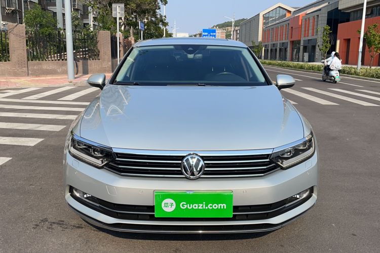 Used Volkswagen Magotan 2017 380TSI DSG Prestige Edition Front