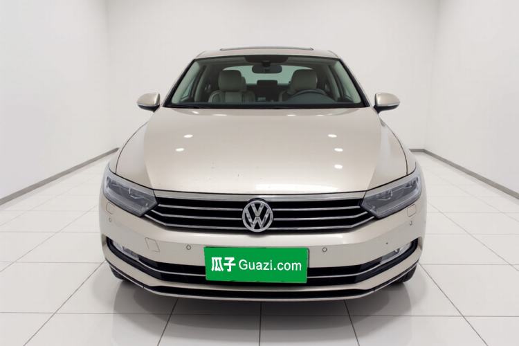 Used Volkswagen Magotan 2017 380TSI DSG Prestige Edition Front
