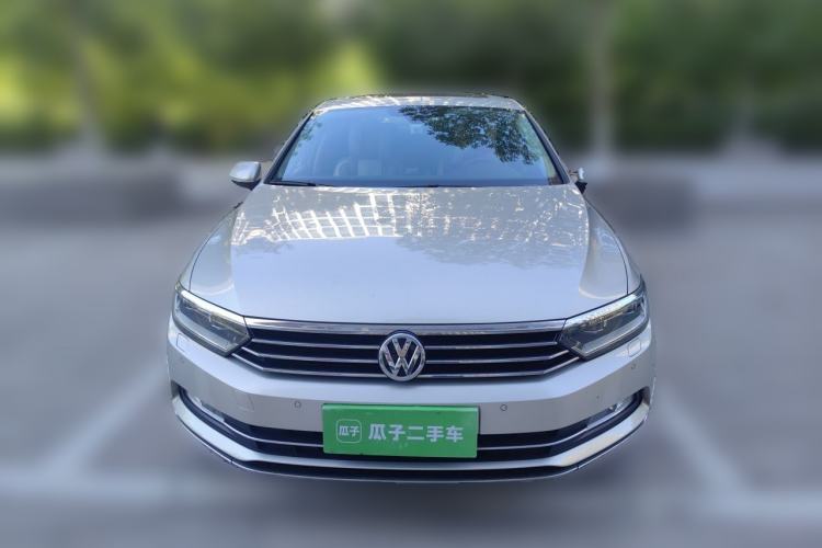 Used Volkswagen Magotan 2017 380TSI DSG Prestige Edition Front