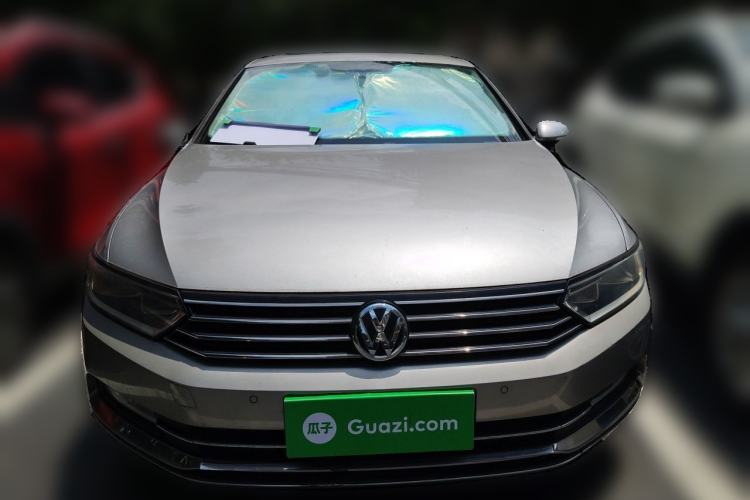 Used Volkswagen Magotan 2017 330TSI DSG Leading Model Front
