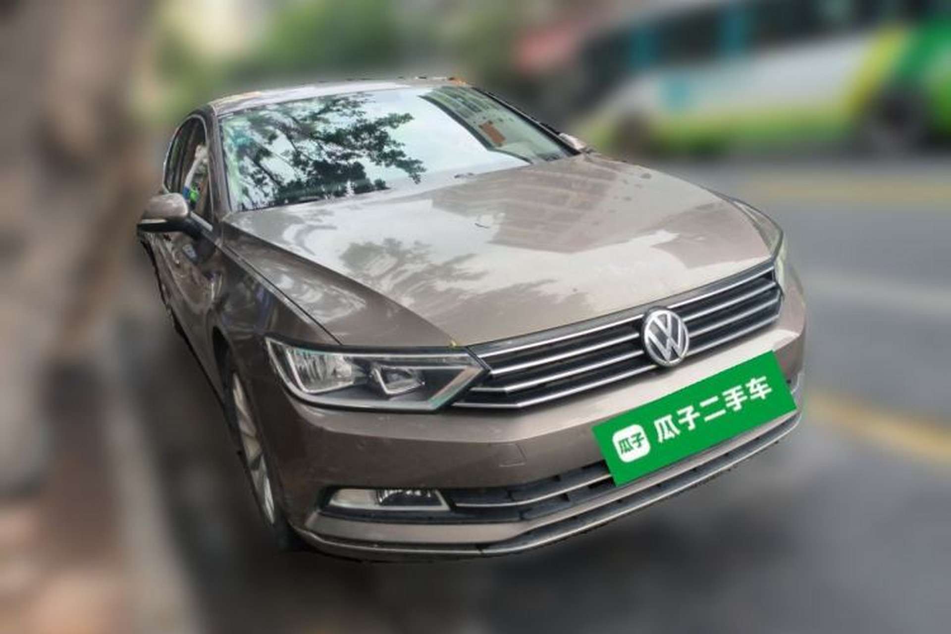 Used Volkswagen Magotan 2017 330TSI DSG Leading Model Front Right 45 Deg
