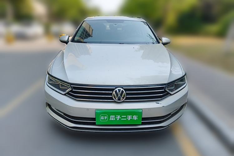 Used Volkswagen Magotan 2017 330TSI DSG Leading Model Front