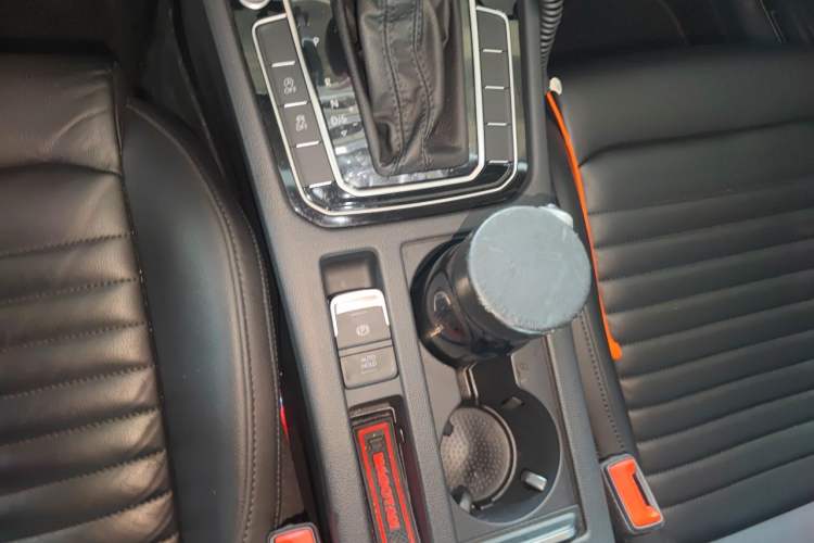 Used Volkswagen Magotan 2017 330TSI DSG Leading Model Gear Lever