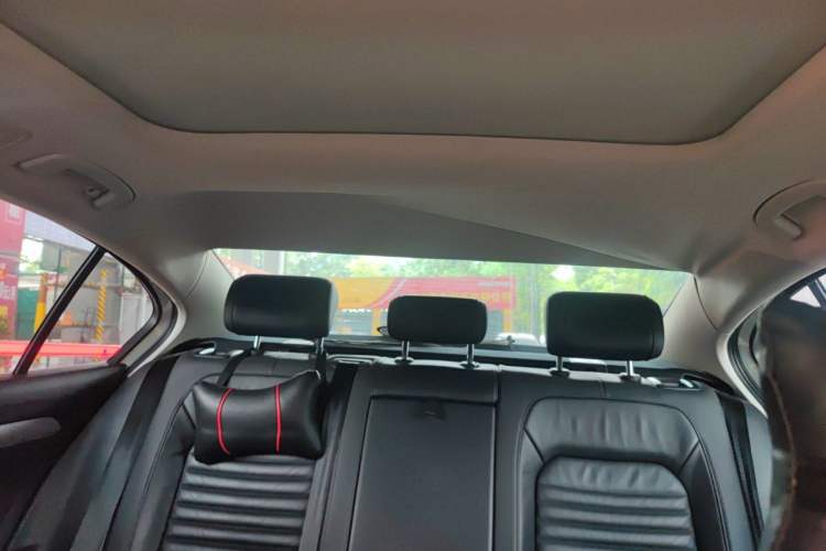 Used Volkswagen Magotan 2017 330TSI DSG Leading Model Headliner