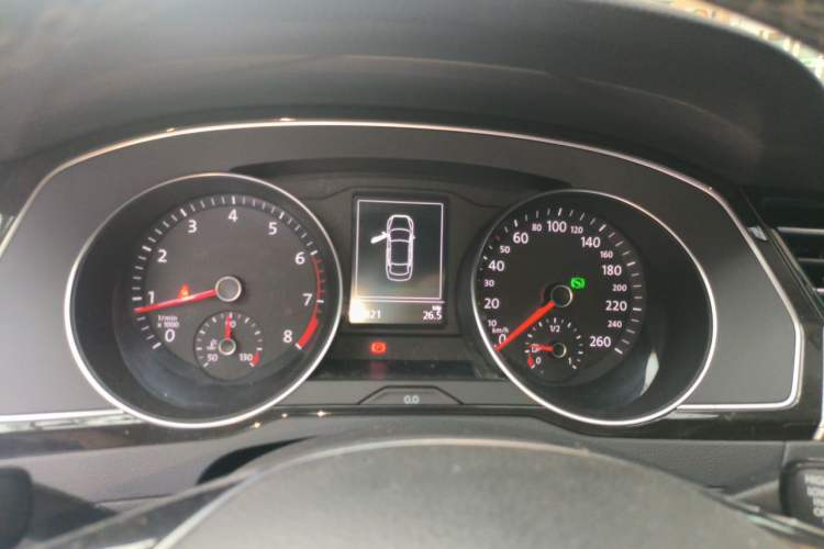 Used Volkswagen Magotan 2017 330TSI DSG Leading Model Instrument Cluster