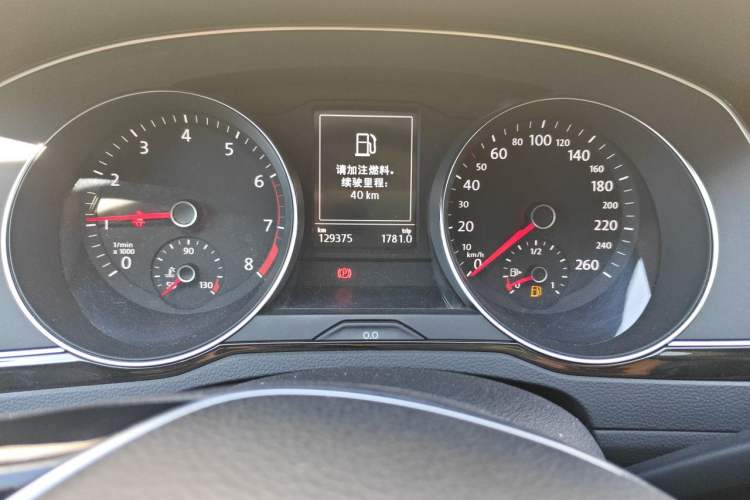 Used Volkswagen Magotan 2017 330TSI DSG Luxury Model Instrument Cluster