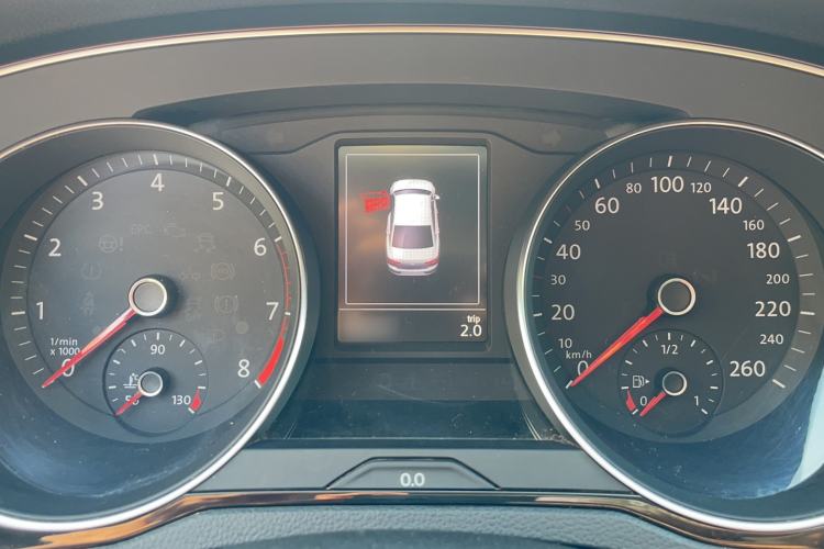 Used Volkswagen Magotan 2017 380TSI DSG Prestige Edition Instrument Cluster