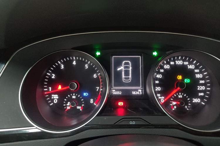 Used Volkswagen Magotan 2017 380TSI DSG Luxury Model Instrument Cluster