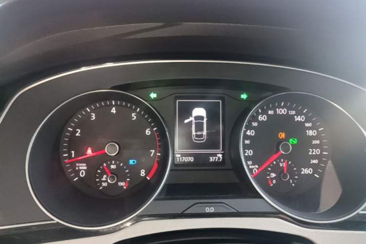 Used Volkswagen Magotan 2017 330TSI DSG Luxury Model Instrument Cluster