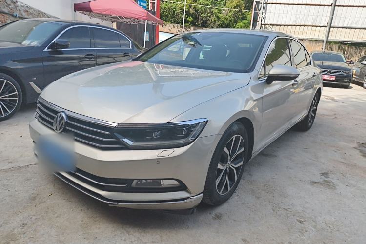 Used Volkswagen Magotan 2017 330TSI DSG Luxury Model Guazi used car, China used car export, Used car for sale, Used  cars, Cheapest cars for sale