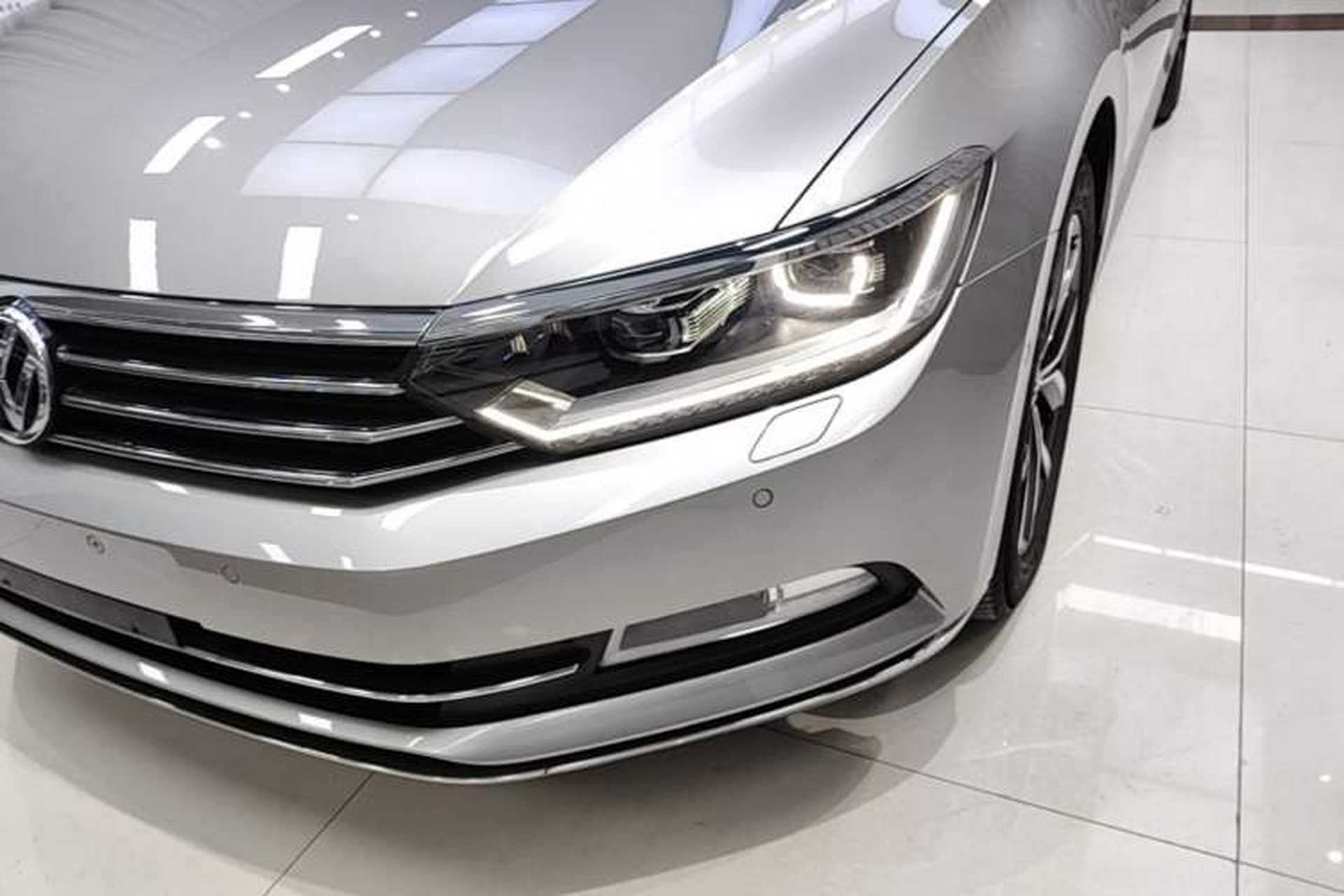 Used Volkswagen Magotan 2017 330TSI DSG Luxury Model Left Front Headlight