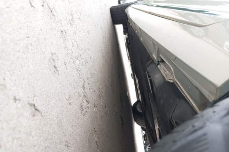 Used Volkswagen Magotan 2017 330TSI DSG Luxury Model Left Side Sill