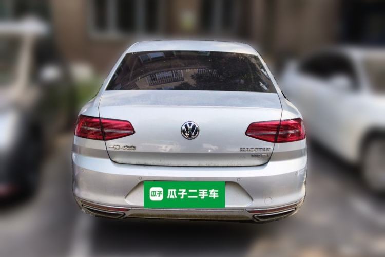 Used Volkswagen Magotan 2017 330TSI DSG Luxury Model Rear