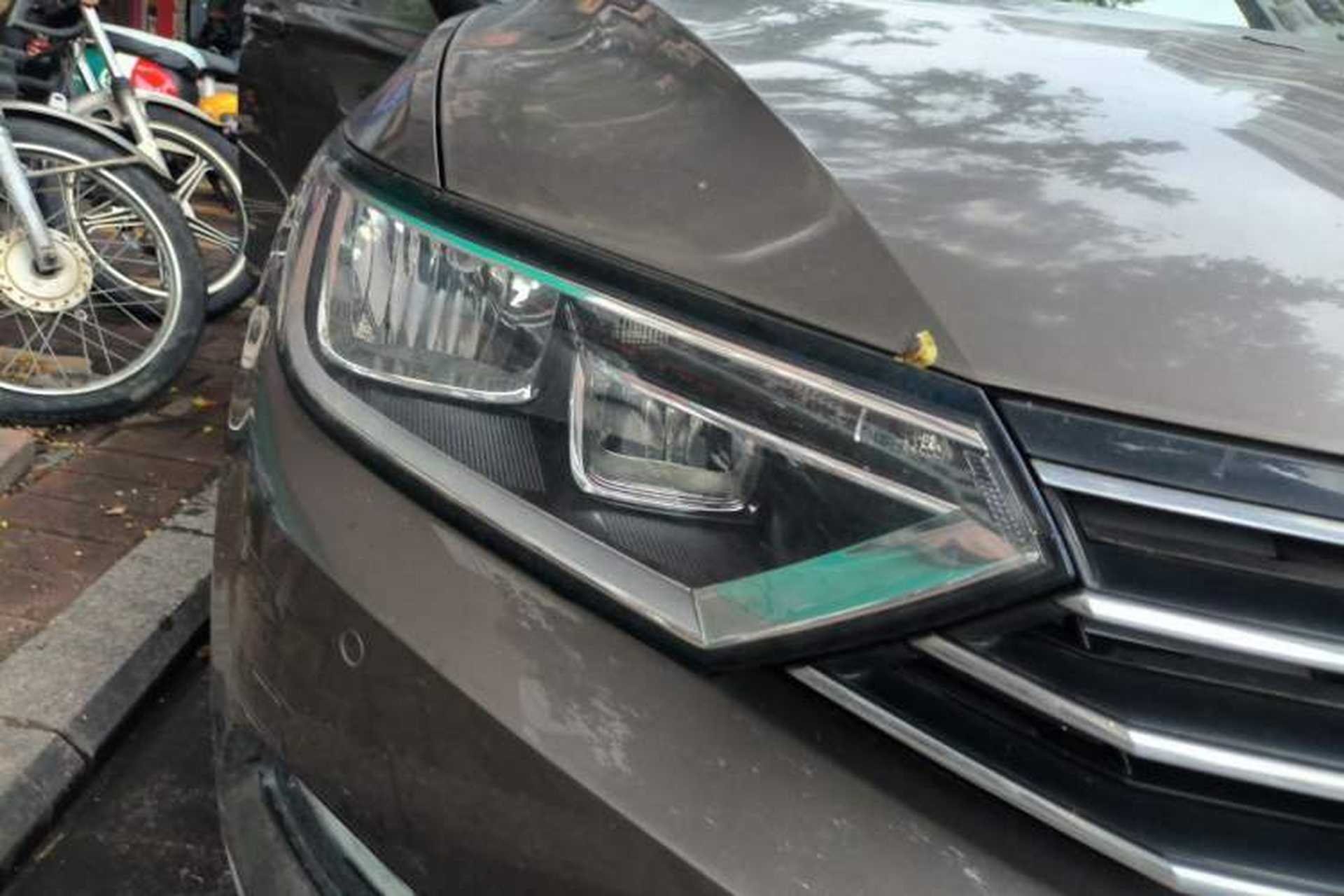 Used Volkswagen Magotan 2017 330TSI DSG Leading Model Right Front Headlight