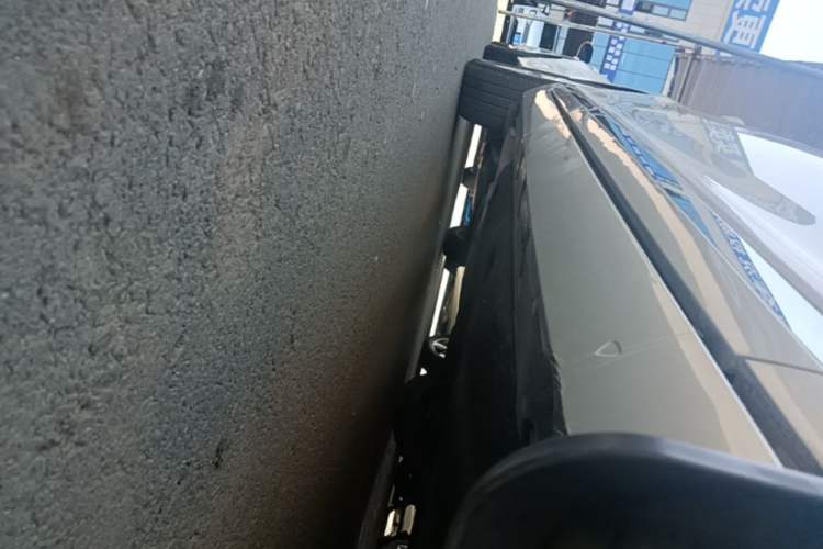 Used Volkswagen Magotan 2017 330TSI DSG Luxury Model Right Side Sill