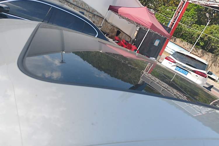Used Volkswagen Magotan 2017 330TSI DSG Luxury Model Roof