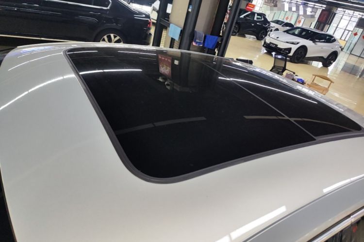 Used Volkswagen Magotan 2017 380TSI DSG Luxury Model Roof