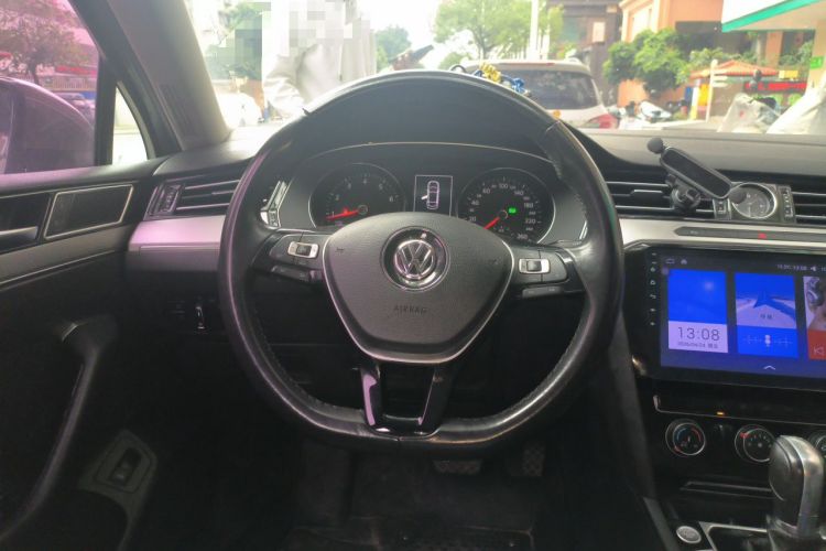 Used Volkswagen Magotan 2017 330TSI DSG Leading Model Steering Wheel