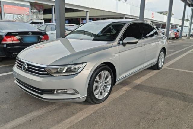 Used Volkswagen Magotan 2017 330TSI DSG Luxury Model
