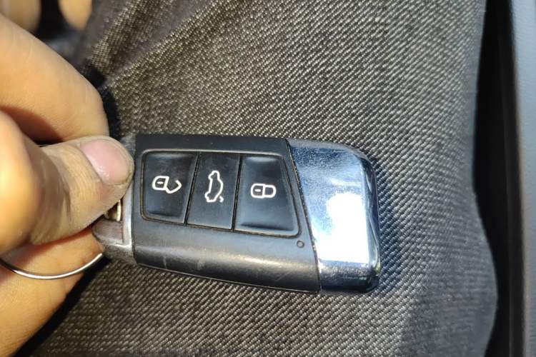 Used Volkswagen Magotan 2017 330TSI DSG Leading Model Vehicle Key