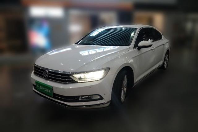 Volkswagen Magotan 2017 330TSI DSG Luxury Model usado
