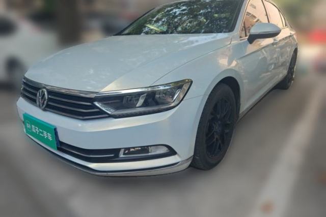 Used Volkswagen Magotan 2017 330TSI DSG Luxury Model