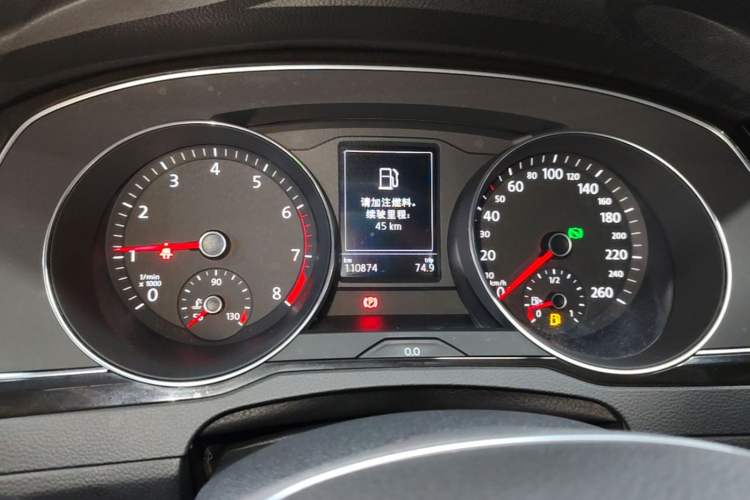 Used Volkswagen Magotan 2017 330TSI DSG Luxury Model Instrument Cluster