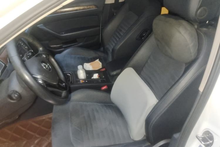 Used Volkswagen Magotan 2017 330TSI DSG Luxury Model Left Front Seat